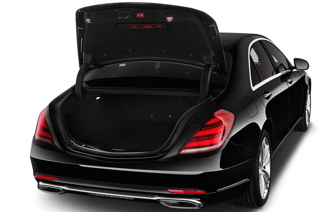 Mercedes S Class (Baujahr 2019) - 4 Türen Kofferraum