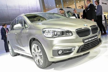 Genfer Autosalon 2014: BMW erweitert mit dem 2er Active Tourer seine Modellpalette