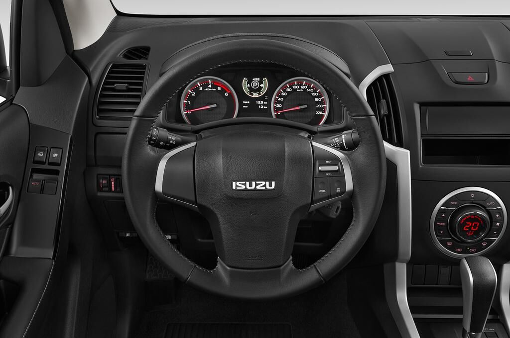 Isuzu D-Max (Baujahr 2019) Custom 2 Türen Lenkrad
