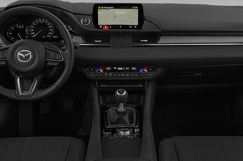 Mazda Mazda6 (Baujahr 2019) Sports-Line 5 Türen Mittelkonsole