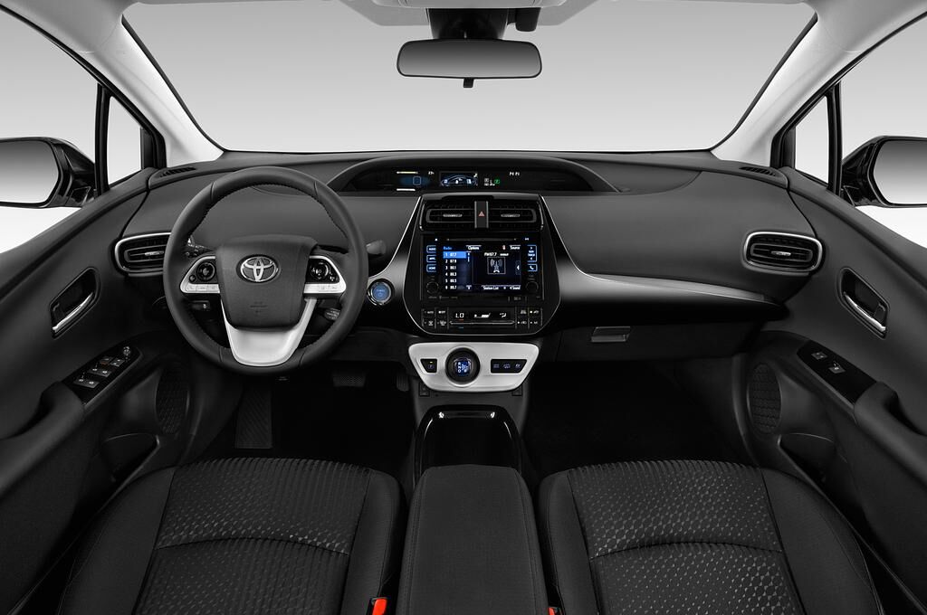 Toyota Prius (Baujahr 2019) Comfort 5 Türen Cockpit und Innenraum