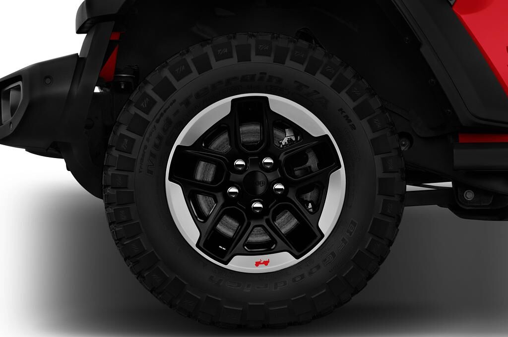 Jeep Wrangler (Baujahr 2019) Rubicon 5 Türen Reifen und Felge
