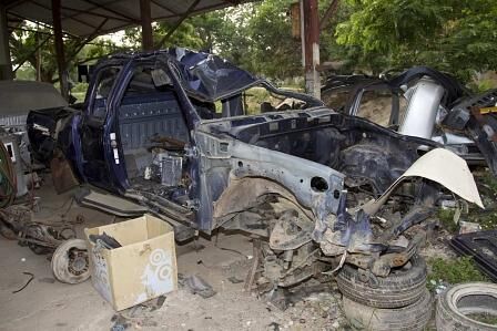 Zu Besuch in einer thailändischen Autowerkstatt