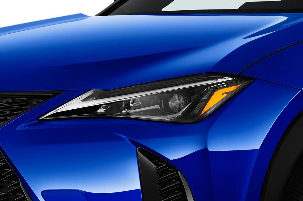 Lexus UX (Baujahr 2019) F Sport 5 Türen Scheinwerfer