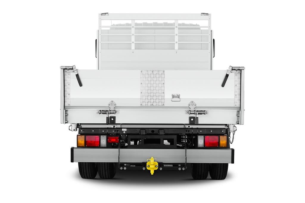 Isuzu N-Serie (Baujahr 2019) - 2 Türen Heckansicht