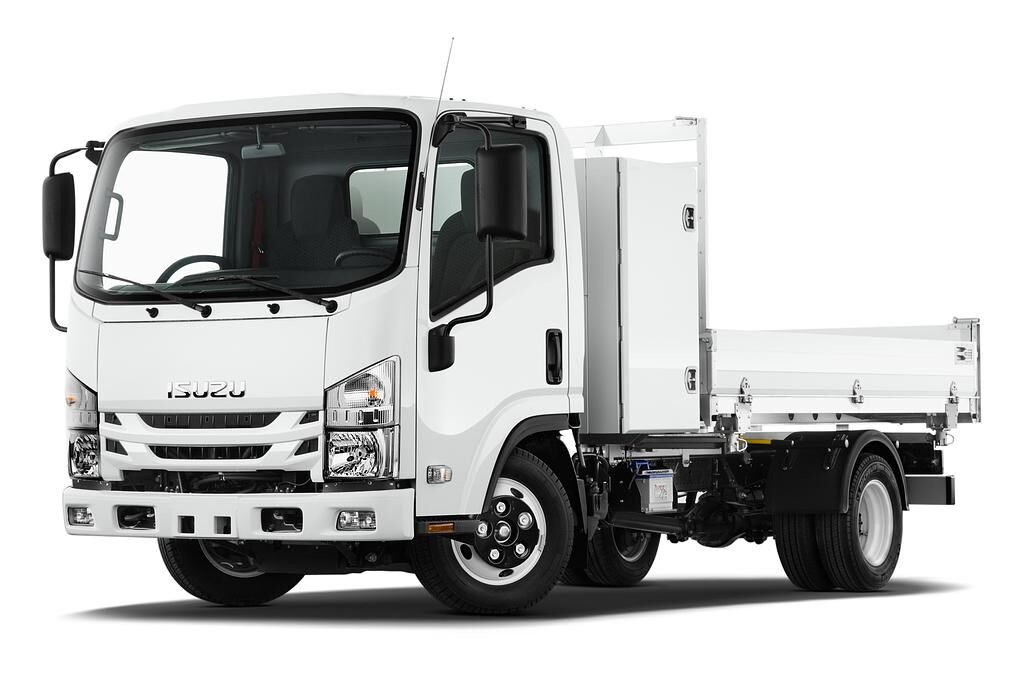 Isuzu N-Serie (Baujahr 2019) - 2 Türen seitlich vorne mit Felge