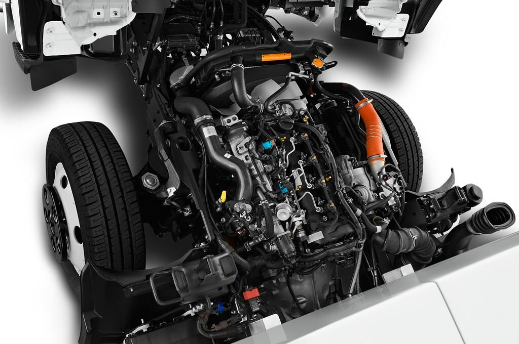 Isuzu N-Serie (Baujahr 2019) - 2 Türen Motor