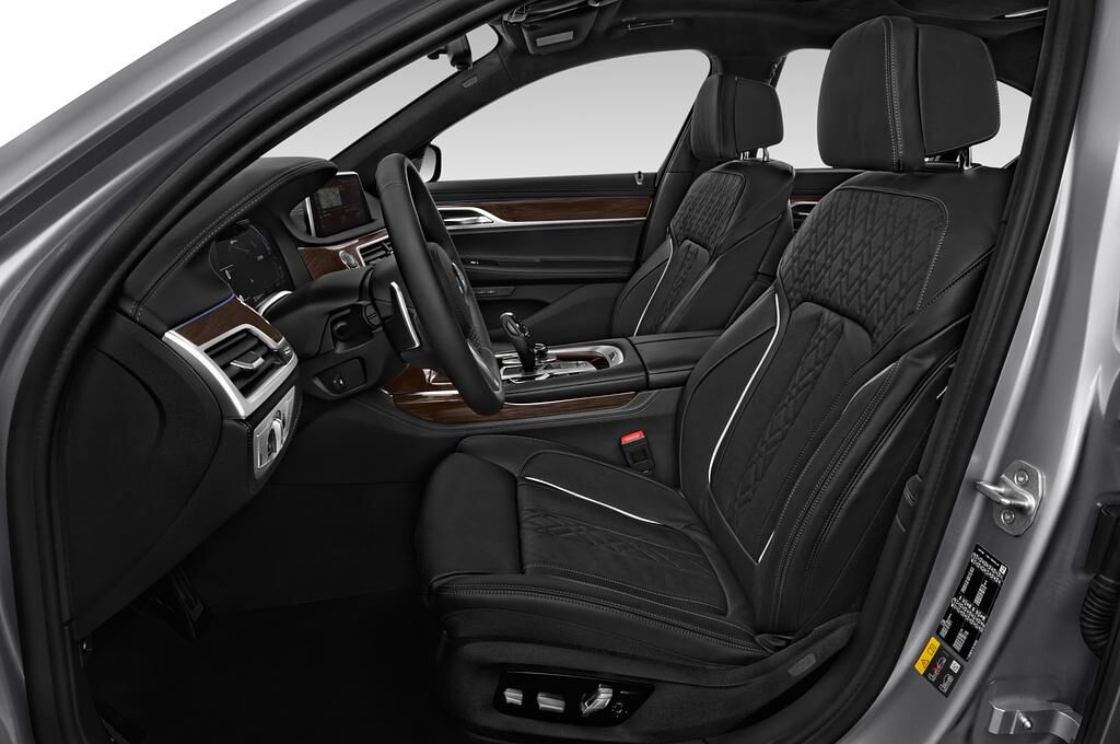 BMW 7 Series (Baujahr 2020) M Sport 4 Türen Vordersitze