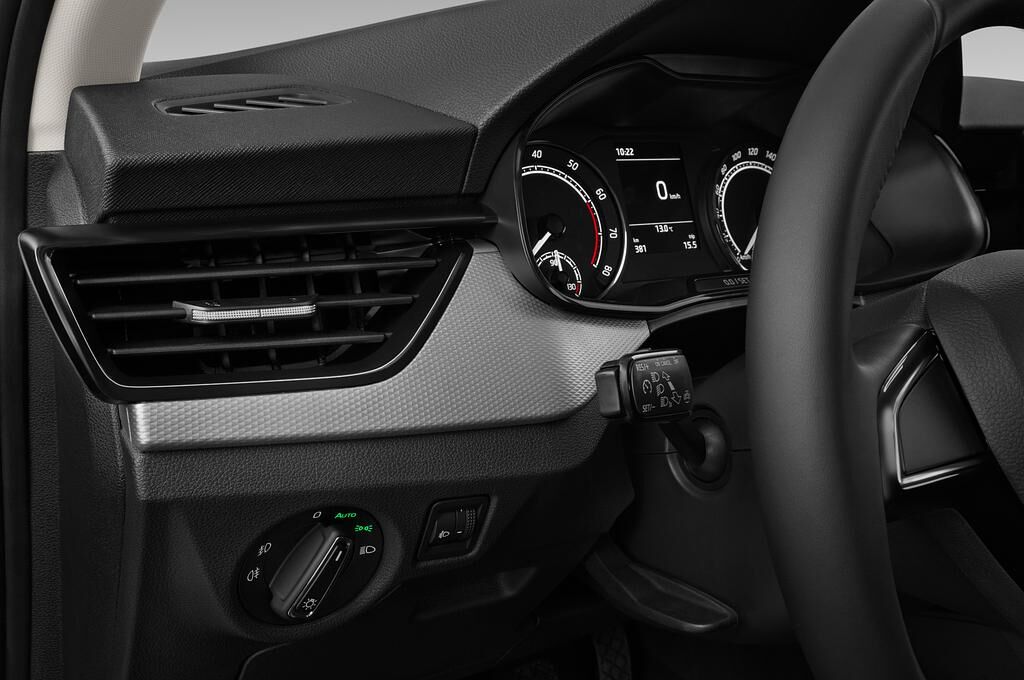 Skoda Scala (Baujahr 2019) Ambition 5 Türen Lüftung