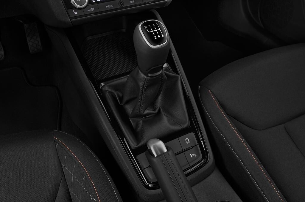 Skoda Scala (Baujahr 2019) Ambition 5 Türen Schalthebel