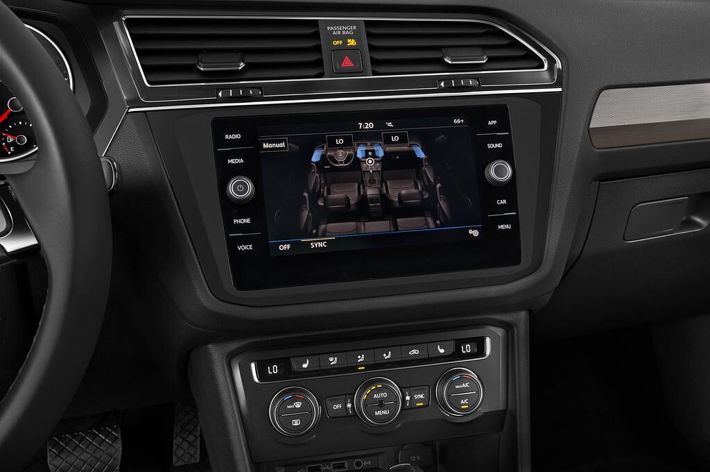 Volkswagen Tiguan (Baujahr 2019) Confrontline 5 Türen Temperatur und Klimaanlage