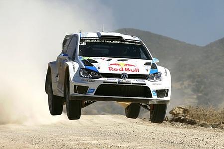 Rallye Mexico: Volkswagen Überflieger – Doppelführung in Mexiko