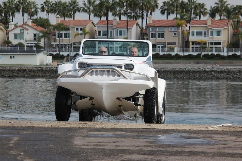 Ohne Probleme geht es aus dem Wasser