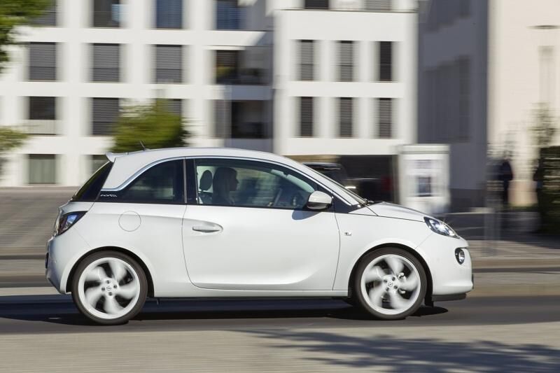 Opel Adam 2014