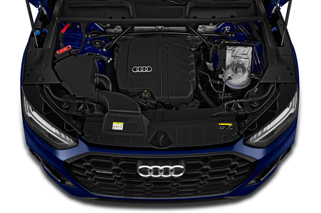 Audi Q5 (Baujahr 2021) S line 5 Türen Motor
