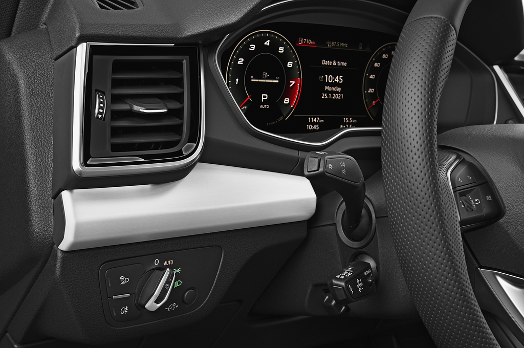 Audi Q5 (Baujahr 2023) S line 5 Türen Lüftung