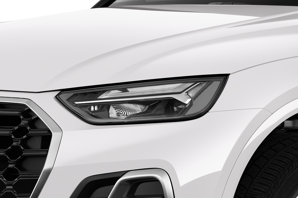 Audi Q5 (Baujahr 2023) S line 5 Türen Scheinwerfer