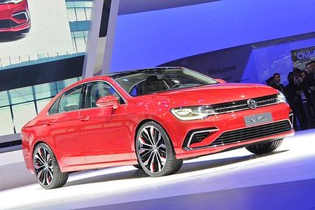 Peking 2014: Die VW-Studie New Midsize Coupé weist den Weg in die Zukunft