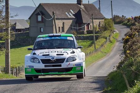 SKODA feiert Doppelsieg bei der „Circuit of Ireland Rally“