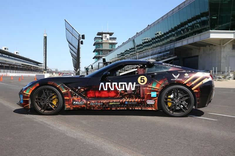 SAM steht für \"Semi-Autonomous Motorcar\", was auf deutsch so viel heißt, wie \"halb autonomes Auto\".