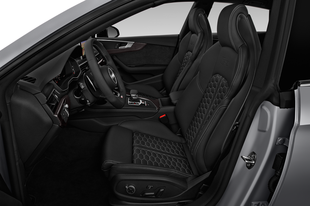 Audi RS 5 Sportback (Baujahr 2022) - 5 Türen Vordersitze