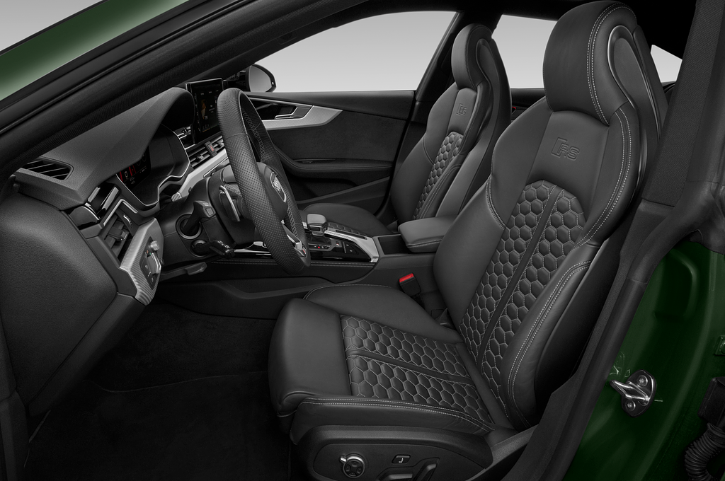 Audi RS 5 Sportback (Baujahr 2022) - 5 Türen Vordersitze