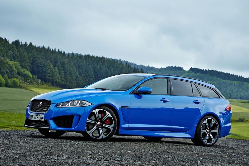Der Jaguar XFR-S Sportbrake ist 4,97 Meter lang