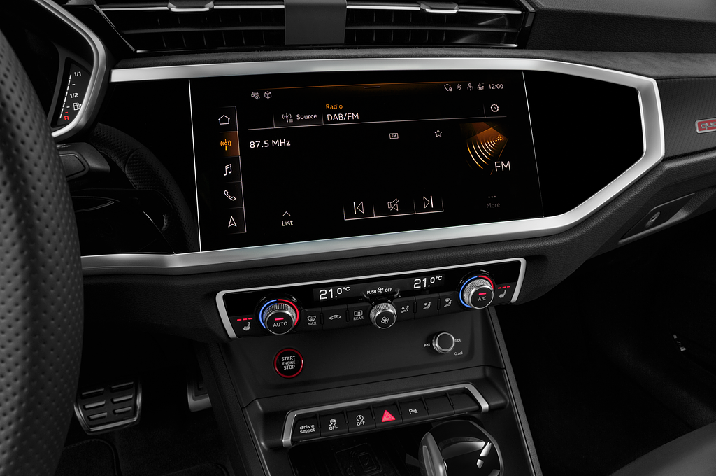 Audi RS Q3 Sportback (Baujahr 2022) - 5 Türen Radio und Infotainmentsystem