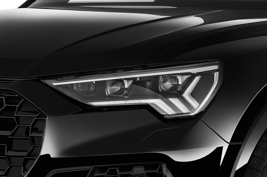 Audi RS Q3 Sportback (Baujahr 2022) - 5 Türen Scheinwerfer