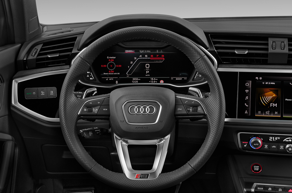 Audi RS Q3 Sportback (Baujahr 2022) - 5 Türen Lenkrad