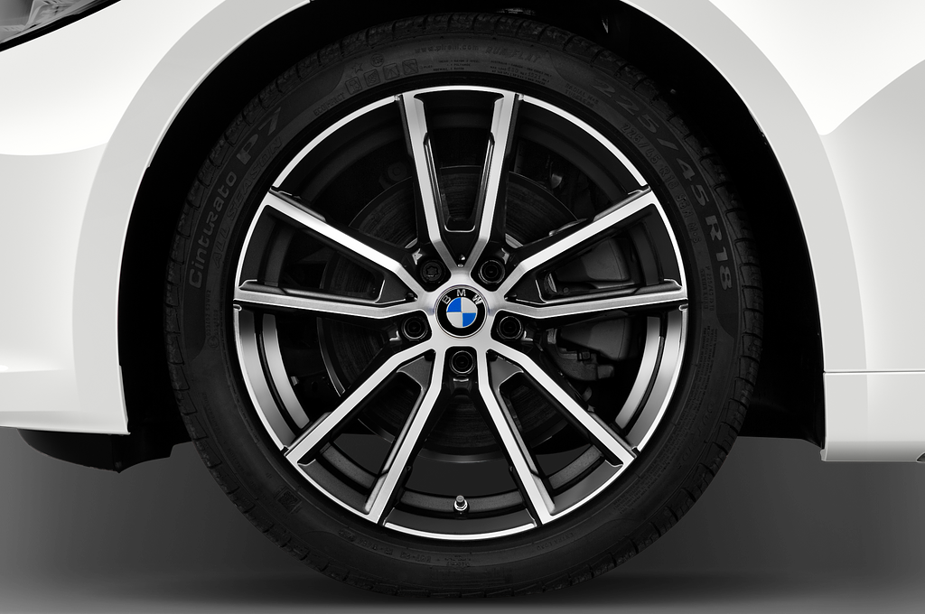 BMW 4 Series (Baujahr 2021) - 2 Türen Reifen und Felge