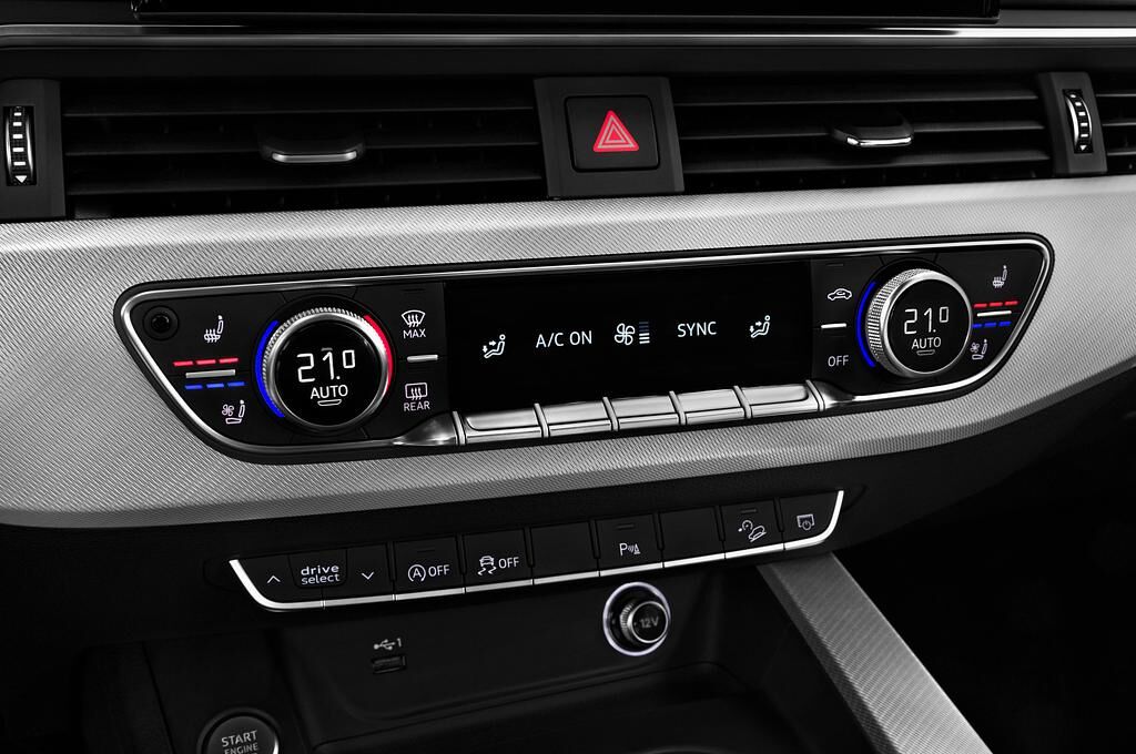 Audi A4 allroad quattro (Baujahr 2020) - 5 Türen Temperatur und Klimaanlage