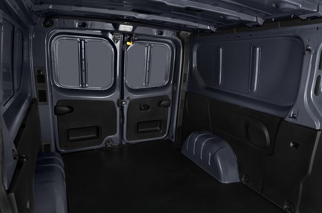 Renault Trafic (Baujahr 2020) Komfort 4 Türen Rücksitze
