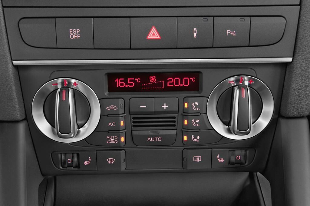 Audi S3 (Baujahr 2010) - 5 Türen Temperatur und Klimaanlage