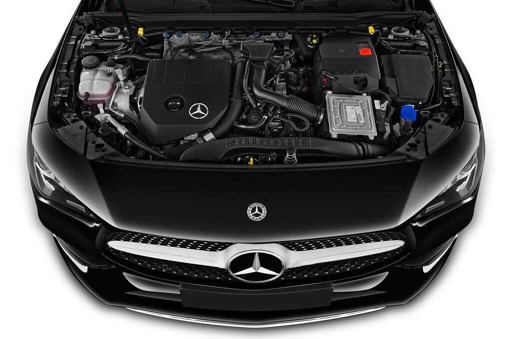 Mercedes CLA Shooting Brake (Baujahr 2020) - 5 Türen Motor