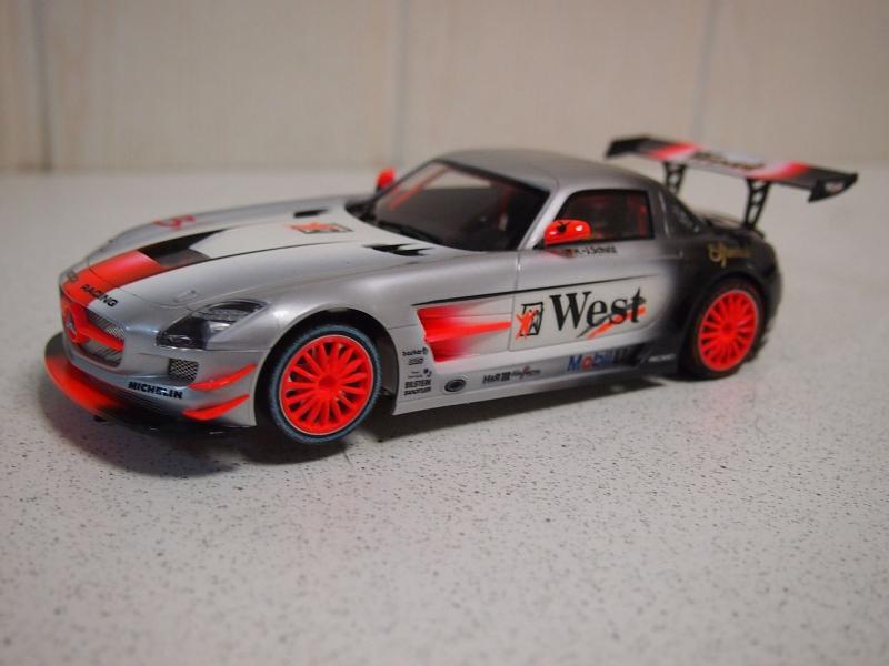 Die Slotcars dehen den Vorbildern zum Verwechseln ähnlich
