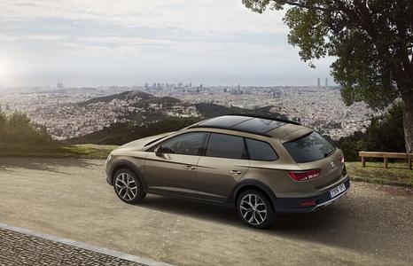 Seat Leon ST X-Perience - Stock trifft Stein