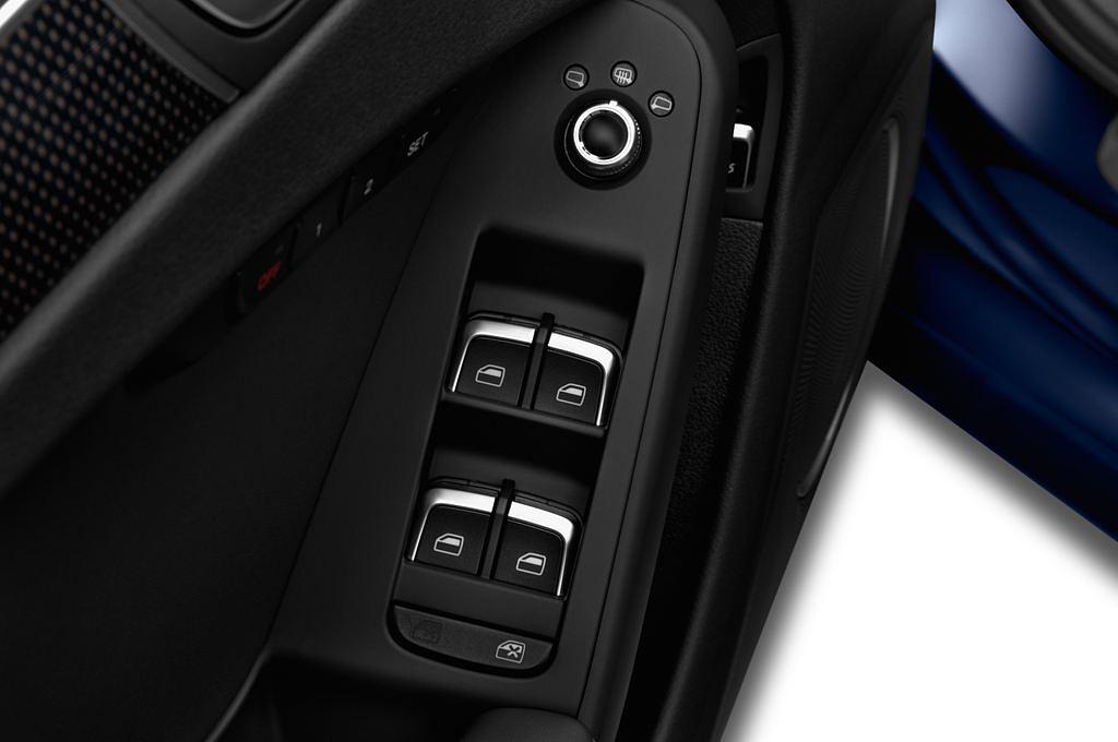 Audi S4 (Baujahr 2013) - 4 Türen Bedienungselemente Tür
