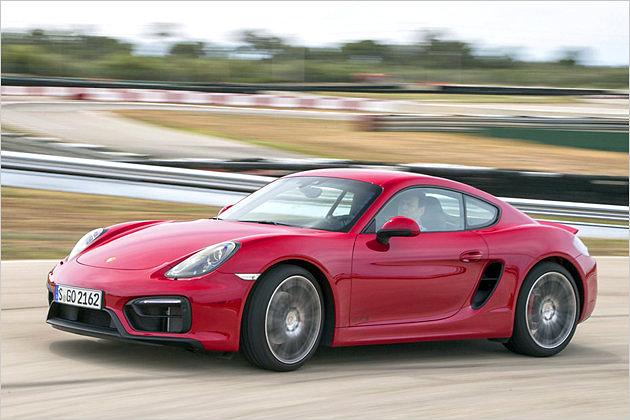 Hier beweist sich die große Sportlichkeit des neuesten, 340 PS starken GTS-Modells von Porsche