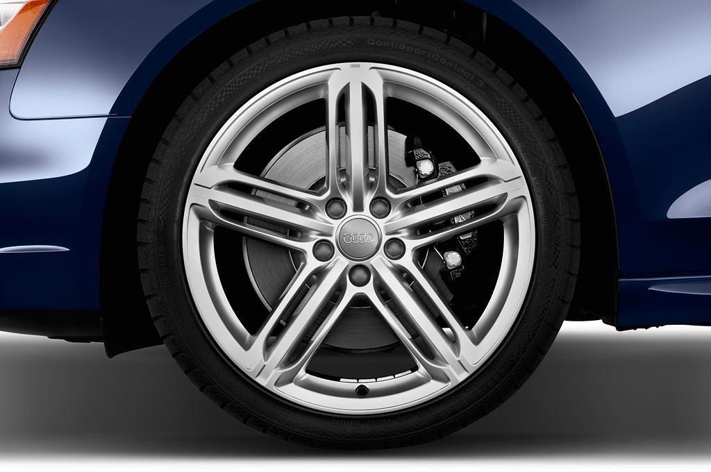 Audi S4 (Baujahr 2013) - 4 Türen Reifen und Felge