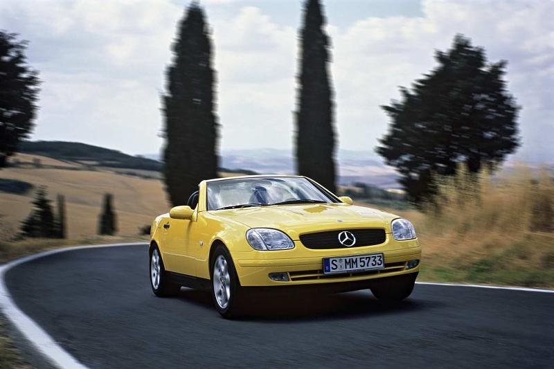 Der SLK ist bis zu 231 km/h schnell.