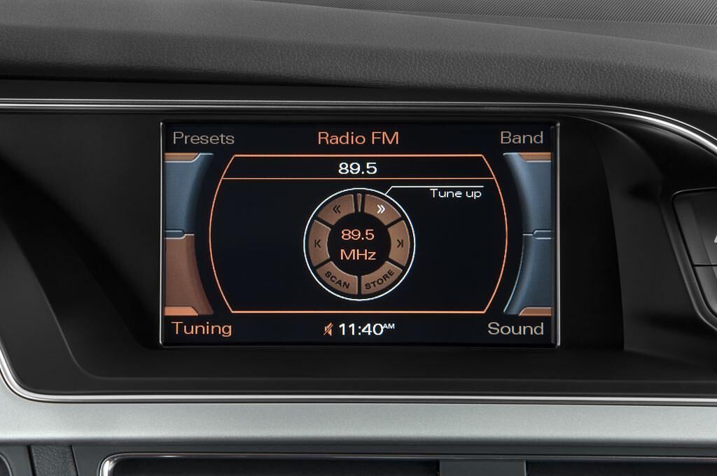 Audi S5 (Baujahr 2010) - 2 Türen Radio und Infotainmentsystem