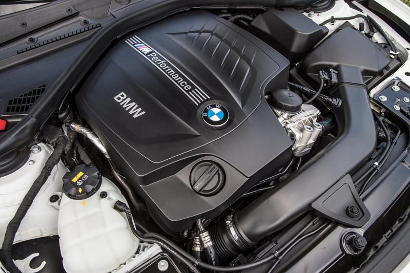BMW M 235i Performance