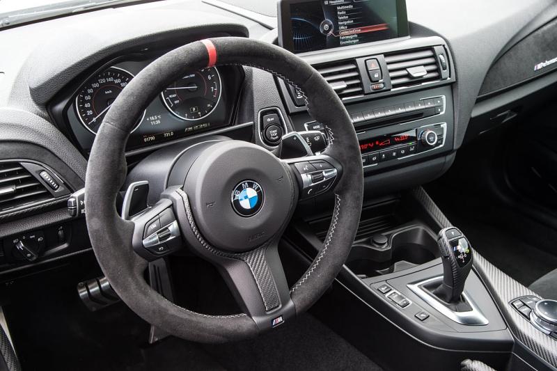 BMW M 235i Performance