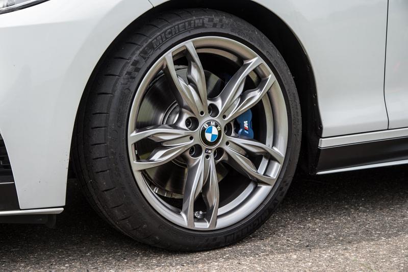 BMW M 235i Performance