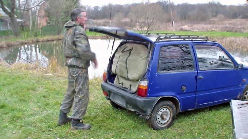 passen in nahezu jedes noch so kleine Auto.