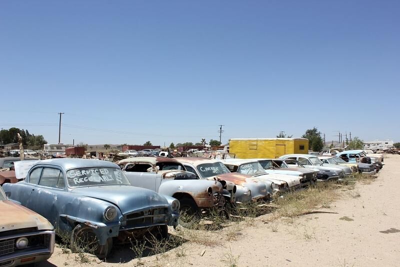 Winfiels Tuning Shop schaut auf den ersten Blick aus, wie ein gigantischer Schrottplatz