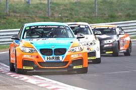 BMW Sports Trophy Teams setzen Vorbereitung auf 24h-Rennen fort