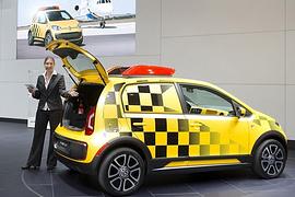 Follow me: e-load up! als Flughafen-Lotsenfahrzeug
