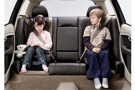 Seit 50 Jahren ist Volvo Vorreiter bei automobiler Kindersicherheit